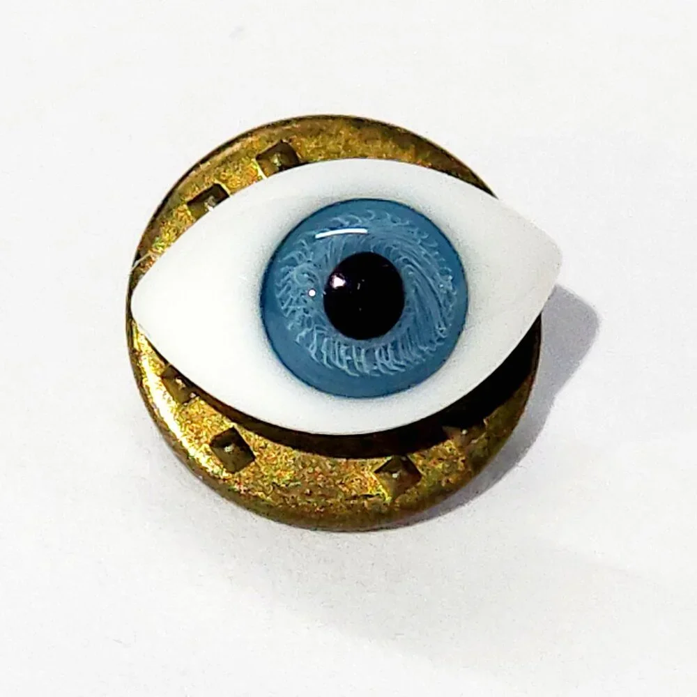 Neck Tie Pin or Tack - Vintage Glass Eye